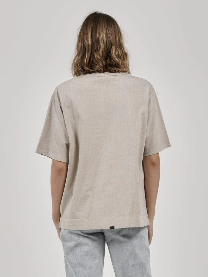 Speed Wings Box Fit Tee - Pavement