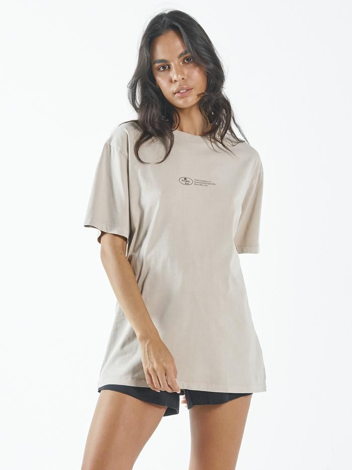 Company Alignment Merch Fit Tee Womens - Aged Tan