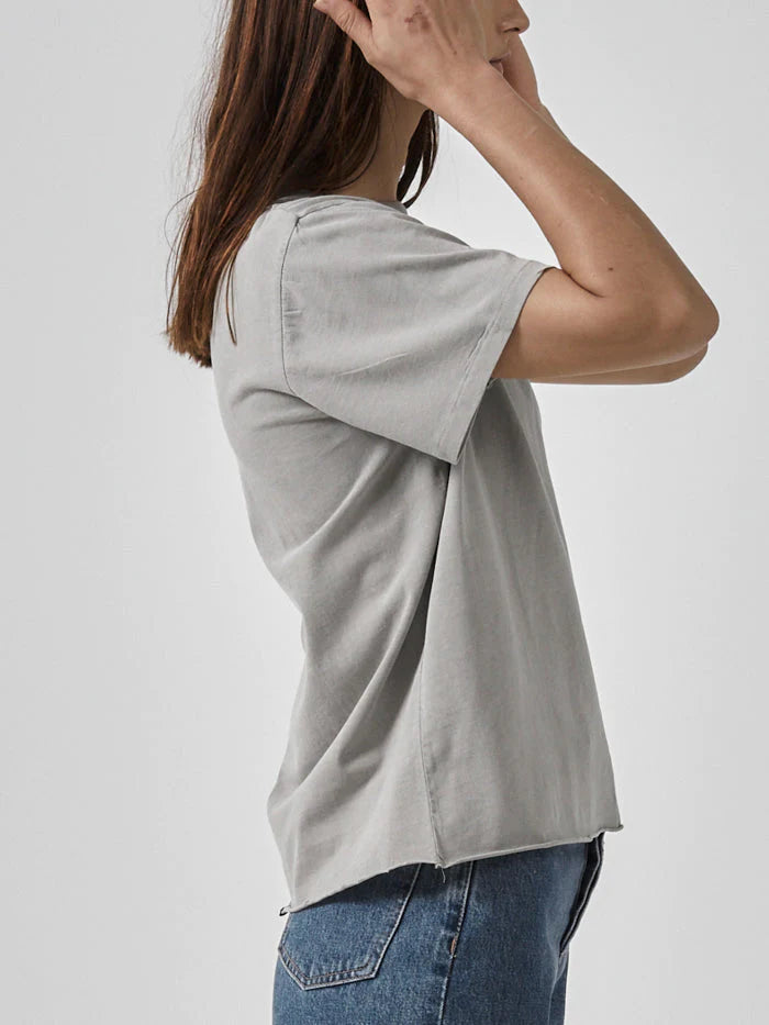 Minimal Thrills Relaxed Tee - Fog