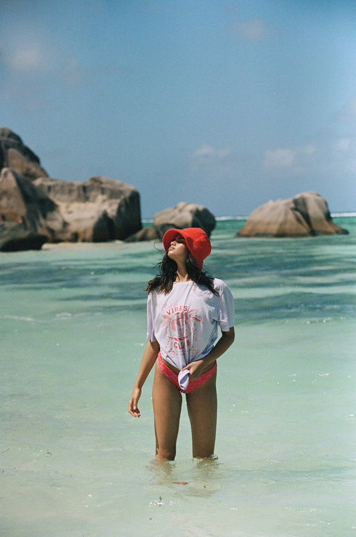 Good Vibes Club Boyfriend Tee - Lilac