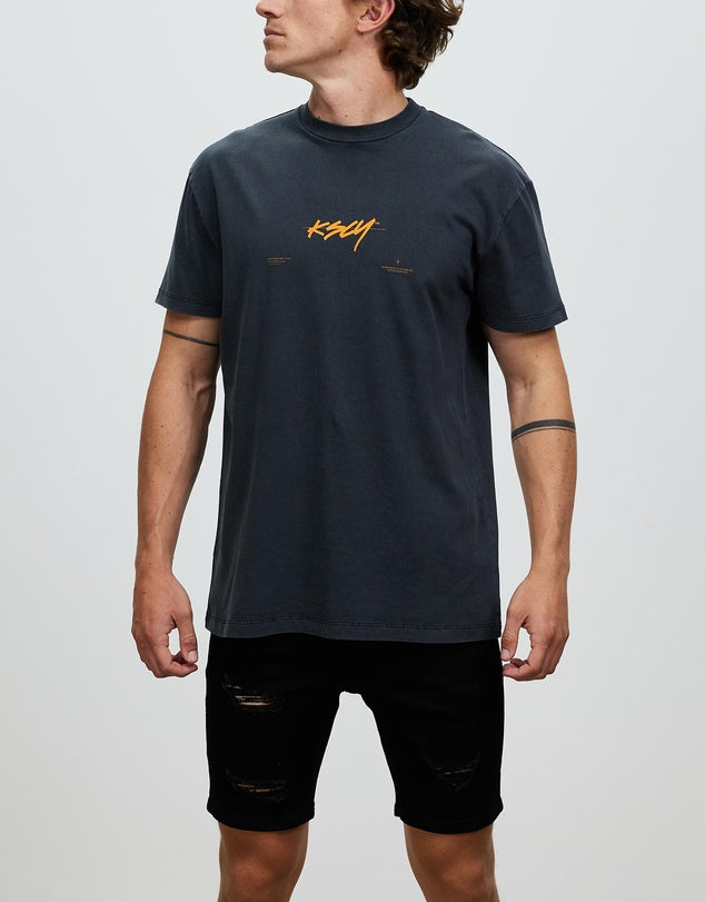 Dusk Relaxed Tee - Pigment Black