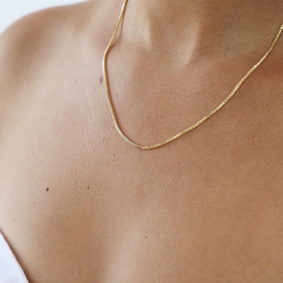 Box Chain Necklace 18 Inches- Gold