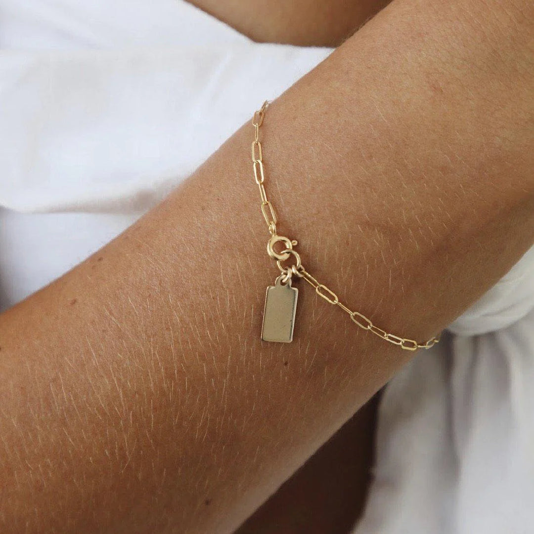 Rectangle Tag Bracelet Medium- Gold