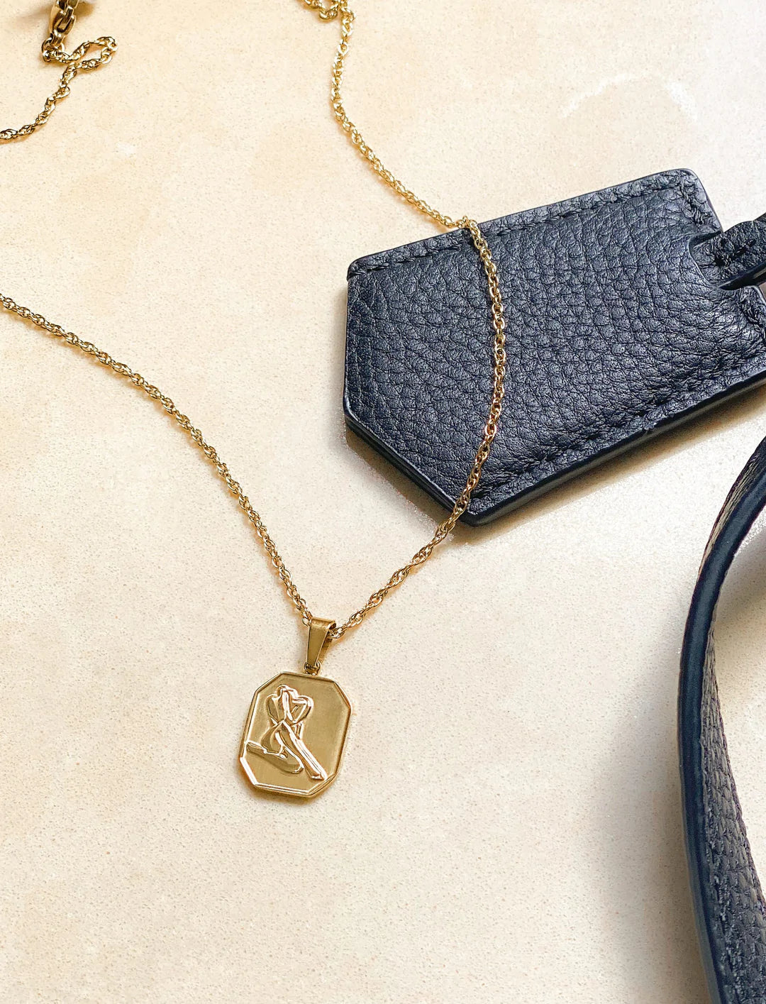 Aura Necklace - Yellow Gold