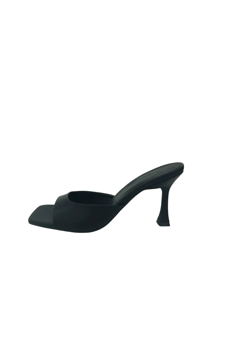 Quade Heel- Black