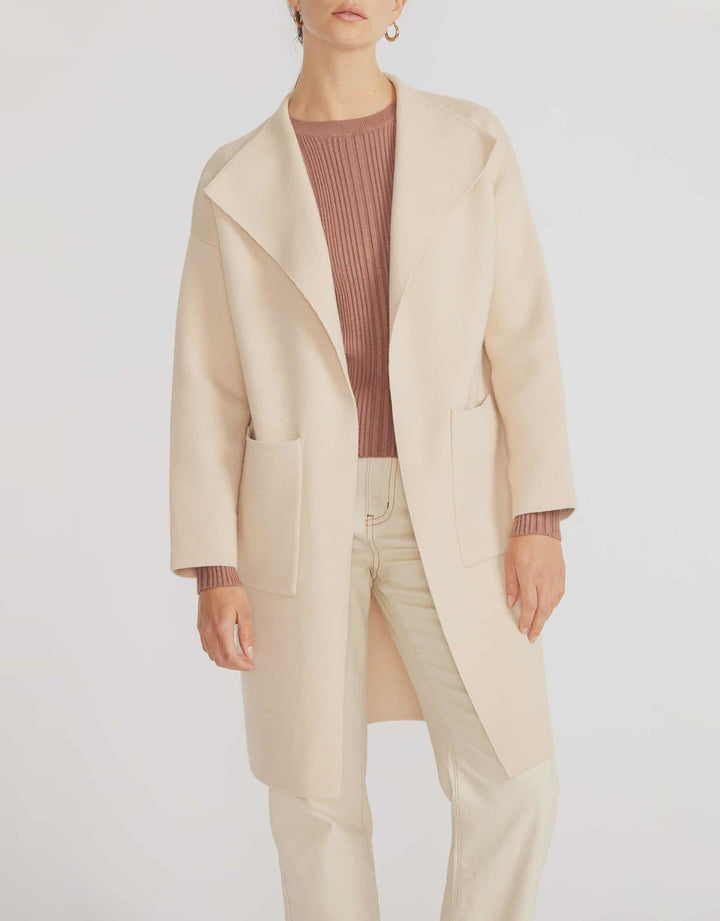 Amelia Coatigan - Ecru